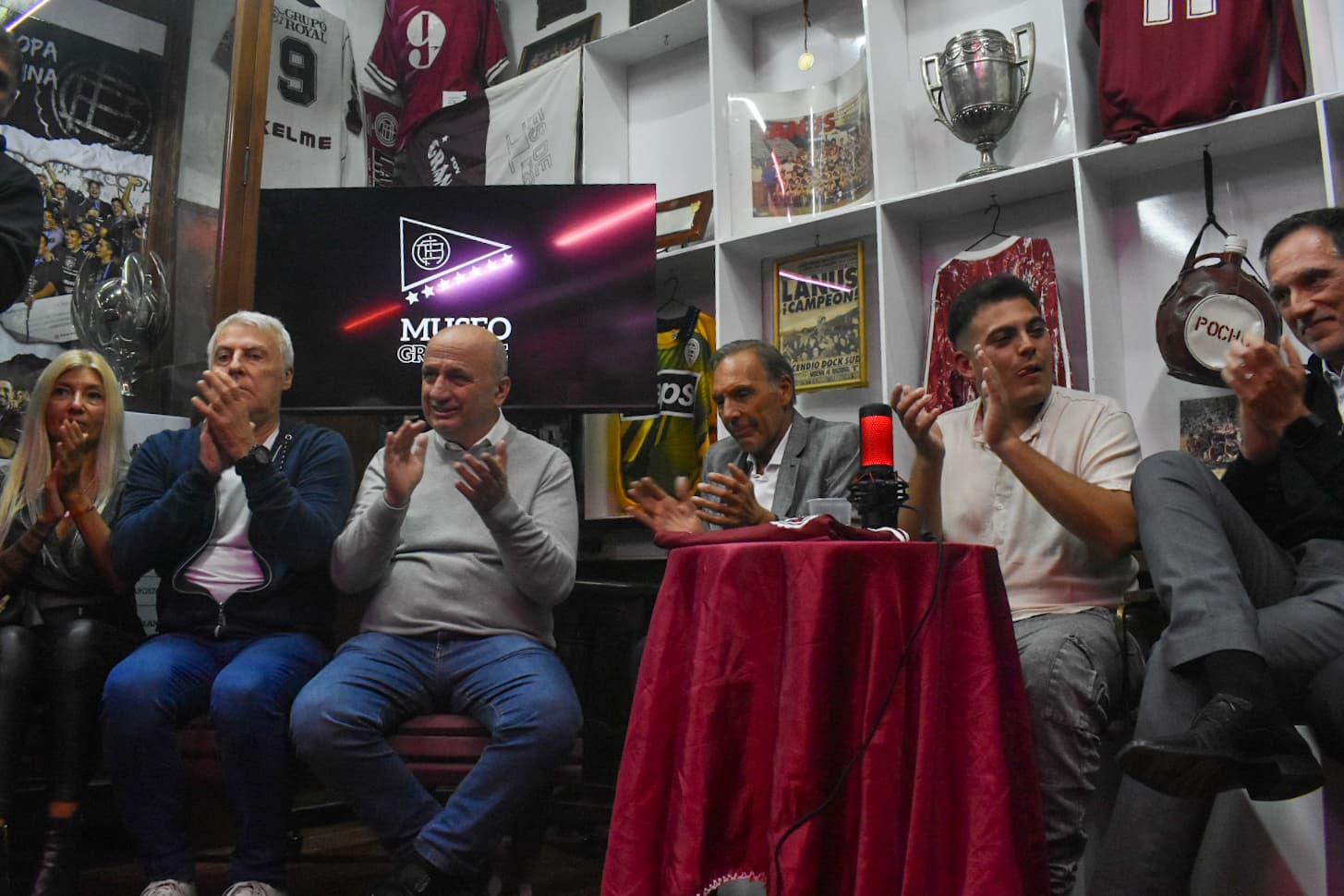 HOMENAJE AL 33° ANIVERSARIO DEL ASCENSO DE 1992