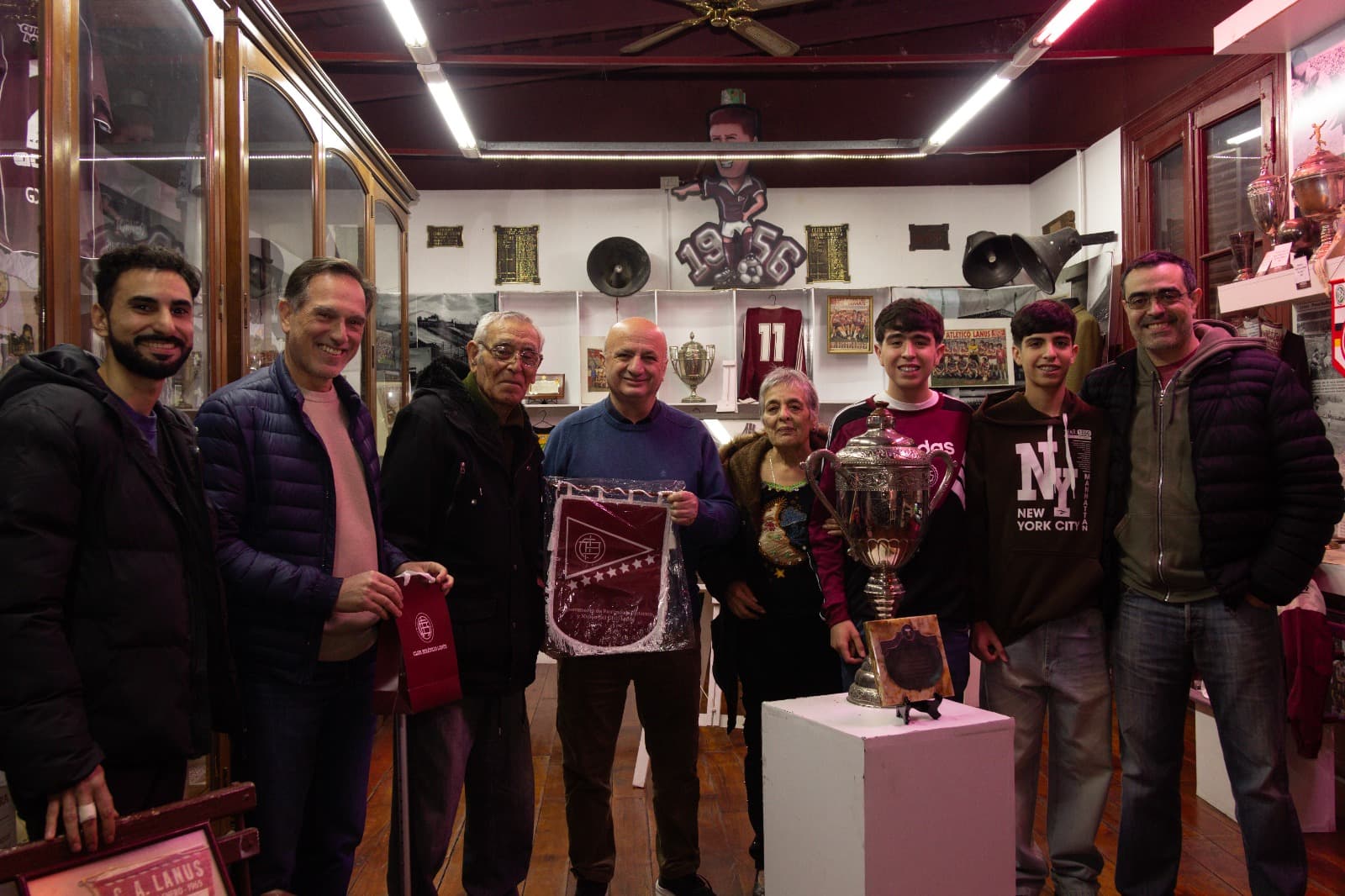 RECONOCIMIENTO AL EX JUGADOR FRANCISCO BRAVO